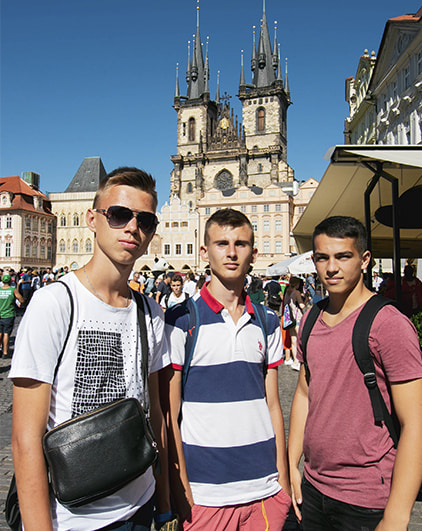 студенты из Праги
